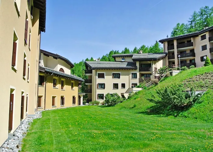 Apartment Apartment Residenza Chesa Margun 710-4 By Interhome